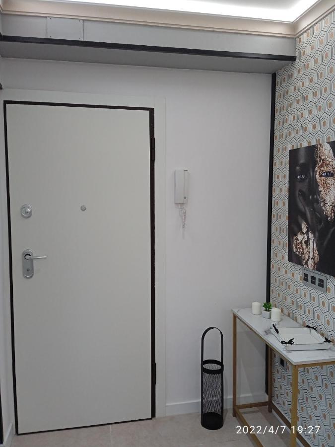 Apartamento Isaac Junto A La Muralla Romana Apartment Lugo Luaran gambar