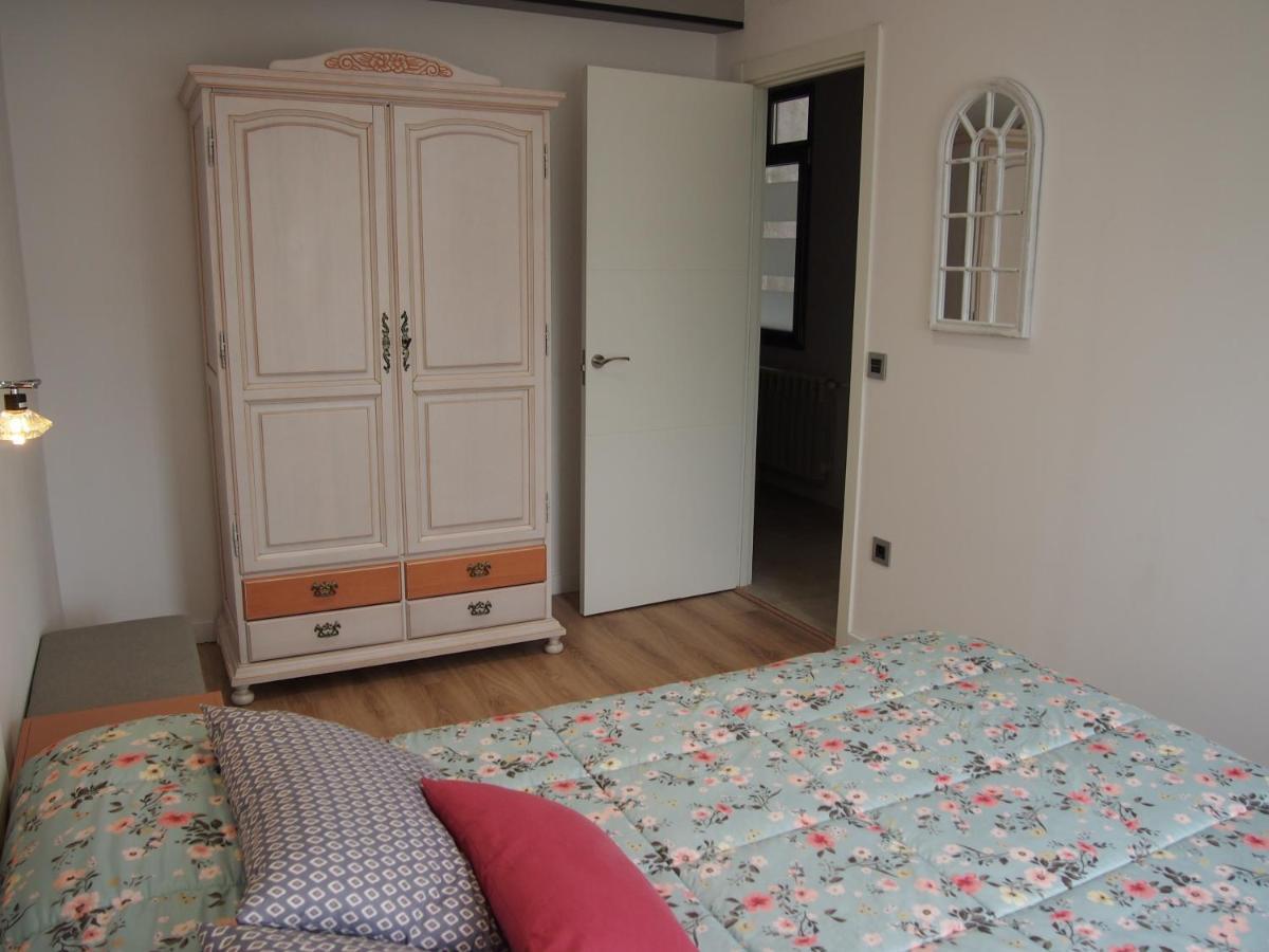 Apartamento Isaac Junto A La Muralla Romana Apartment Lugo Luaran gambar